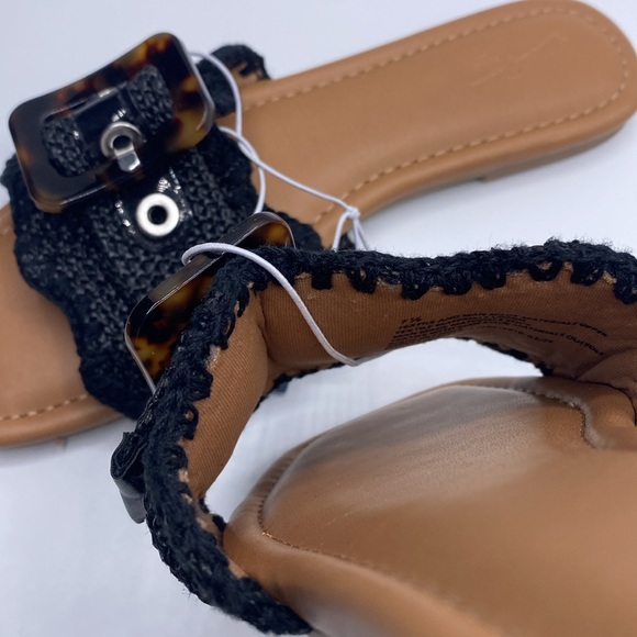 Universal Thread Women's Chrissy Slide Sandals with Memory Foam Insole - Picture 4 of 6